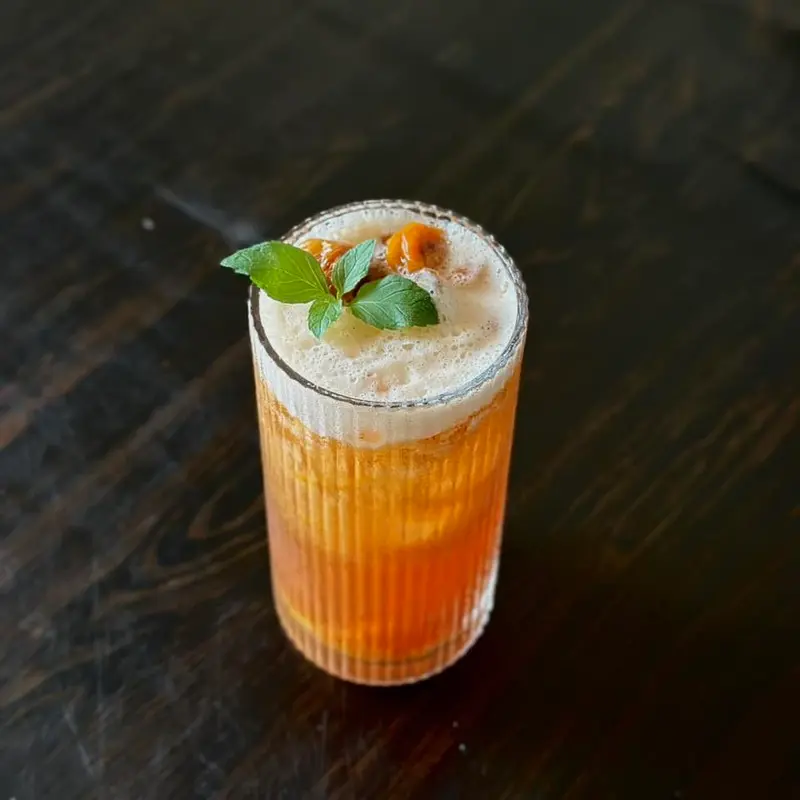 Em C&oacute; cafe ấm c&uacute;ng như ng&ocirc;i nh&agrave; nhỏ giữa l&ograve;ng S&agrave;i G&ograve;n 8