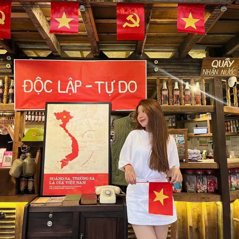 Ghé 11 quán cà phê concept “yêu nước” TP.HCM check-in 7