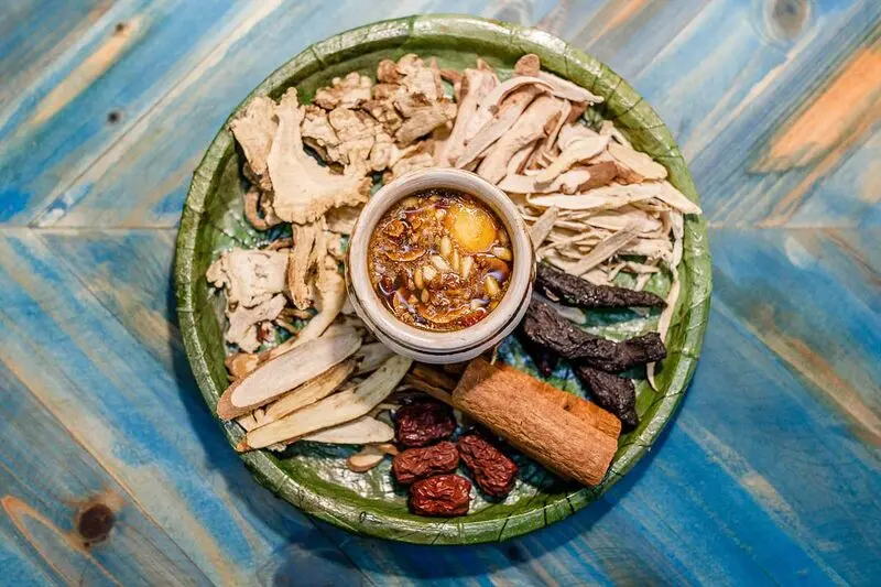 Ghé Tokyo Moon tìm về những góc phố yên bình giữa lòng Phố Nhật 4