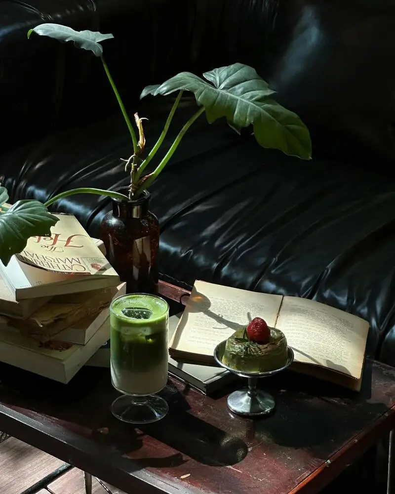 Giang Cafe: Tìm về không gian cổ điển nhưng không kém phần thời thượng 6
