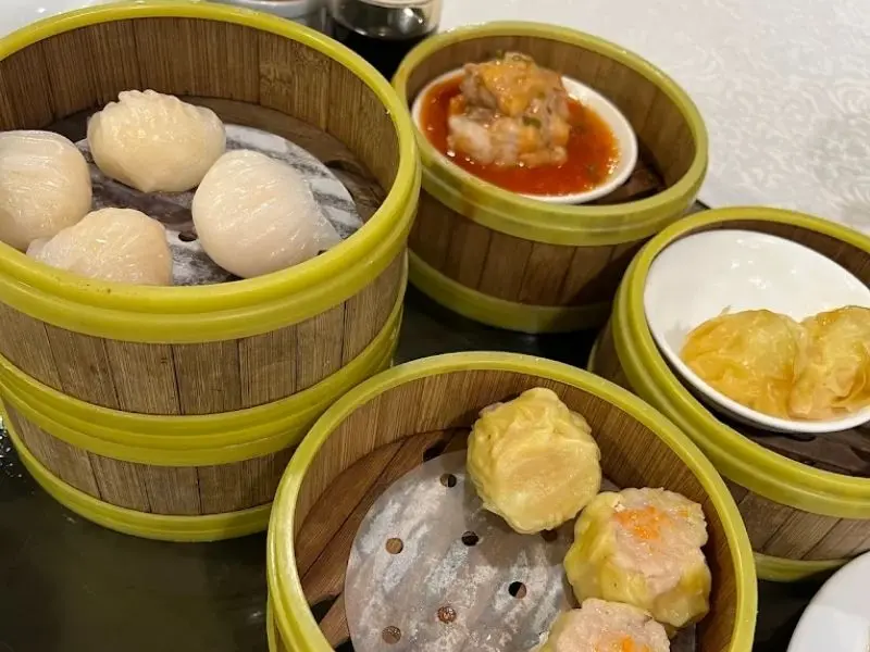 Gợi &yacute; 12 nh&agrave; h&agrave;ng quận 5 ngon nhất: Ăn l&agrave; m&ecirc;, đến l&agrave; nhớ 4
