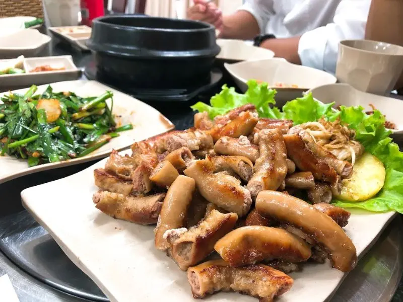 Gopchang l&agrave; g&igrave;? Top 7 qu&aacute;n b&aacute;n l&ograve;ng b&ograve; nướng nổi tiếng tại TP.HCM 5