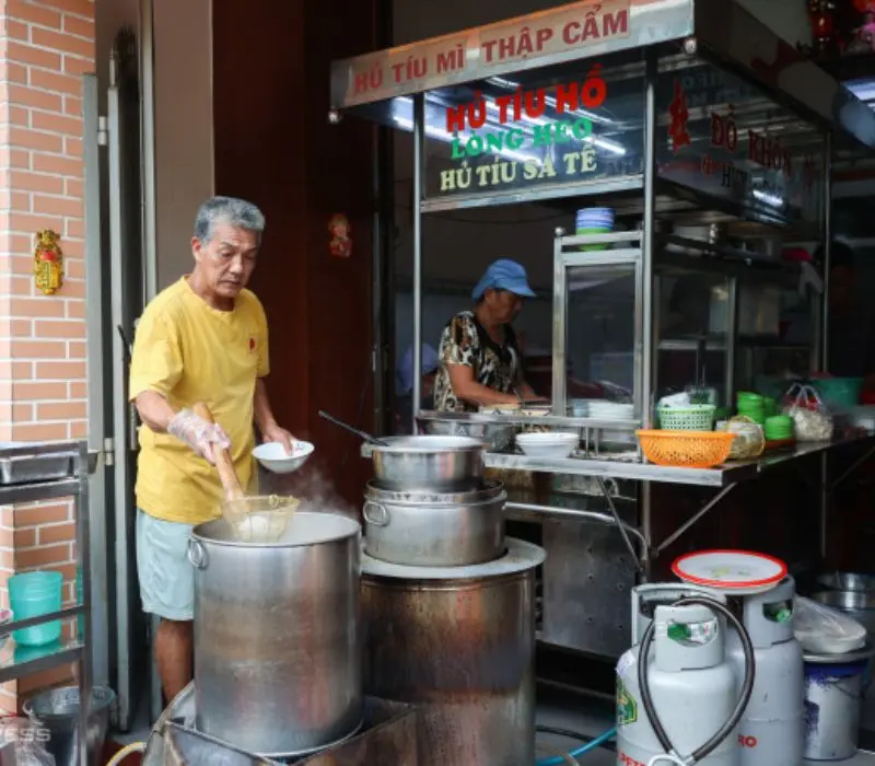 Hủ tiếu hồ, hương vị truyền thống của người Tiều giữa S&agrave;i G&ograve;n 6