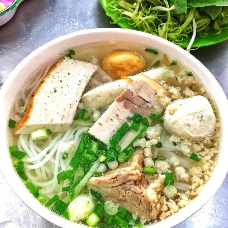 Hương vị B&uacute;n mọc Thanh Mai l&agrave;m say l&ograve;ng thực kh&aacute;ch S&agrave;i G&ograve;n 2
