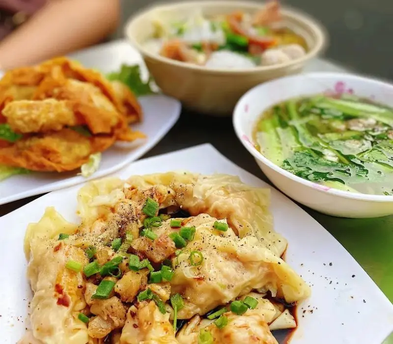 Kh&aacute;m ph&aacute; top 10 qu&aacute;n sủi cảo S&agrave;i G&ograve;n ngon chuẩn vị người Hoa 7