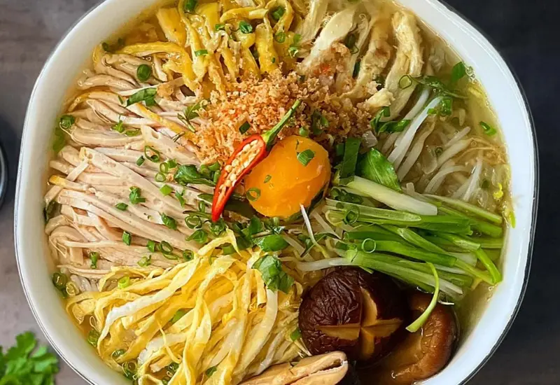 Lưu ngay 14 qu&aacute;n b&uacute;n thang ngon tại S&agrave;i G&ograve;n, chuẩn vị Bắc 7
