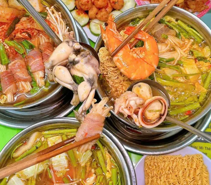 M&aacute;ch bạn 8 qu&aacute;n lẩu 1 người d&agrave;nh cho team th&iacute;ch đi ăn một m&igrave;nh 5