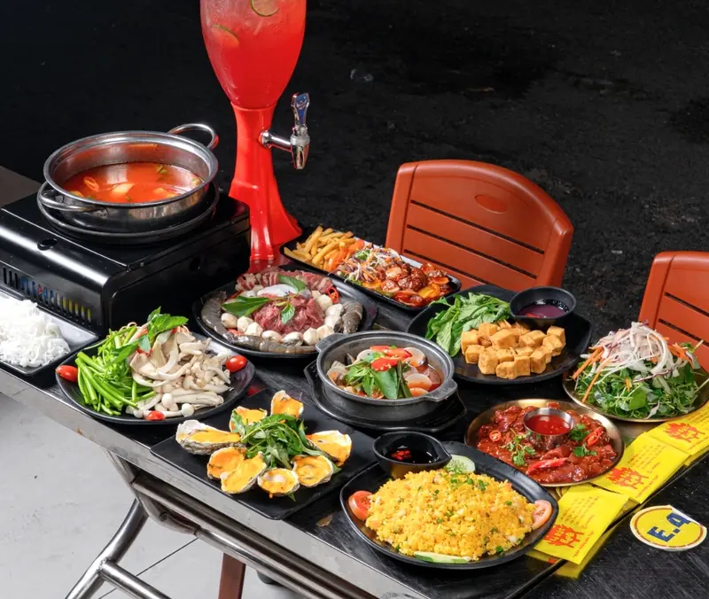M&aacute;ch bạn 8 qu&aacute;n nướng G&ograve; Vấp ngon b&aacute; ch&aacute;y cho team m&ecirc; BBQ 7