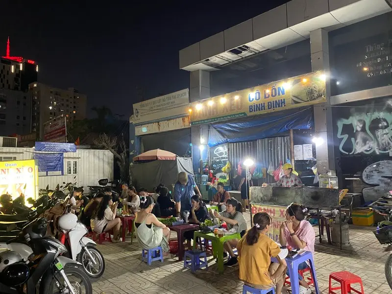 M&aacute;ch bạn 9 qu&aacute;n b&aacute;nh x&egrave;o B&igrave;nh Thạnh ăn l&agrave; ghiền 11