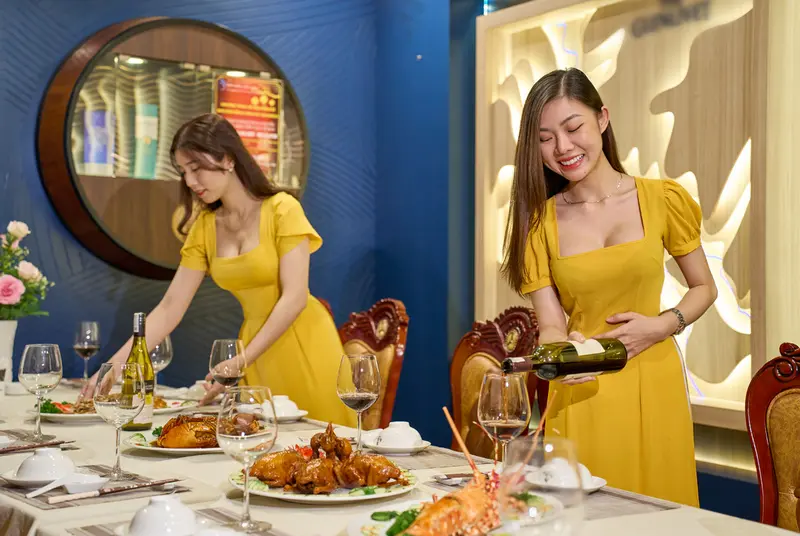 Nh&agrave; h&agrave;ng Sơn Thủy, nơi hội tụ tinh hoa ẩm thực Việt 10
