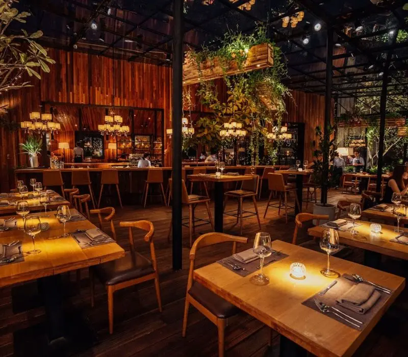No n&ecirc; tại top 8 nh&agrave; h&agrave;ng buffet hải sản Quận 1 ngon qu&ecirc;n lối về 9