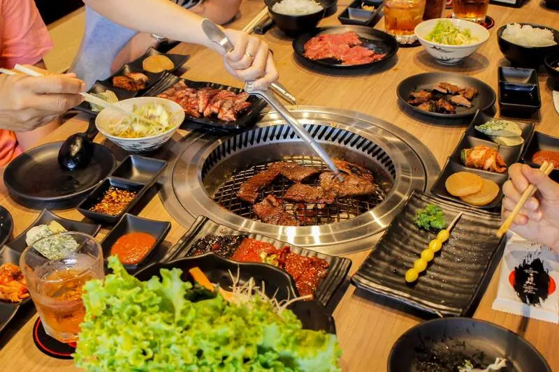 Phổ Đ&igrave;nh Thảo Điền: Điểm hẹn l&yacute; tưởng cho t&iacute;n đồ ẩm thực Nhật Bản 5