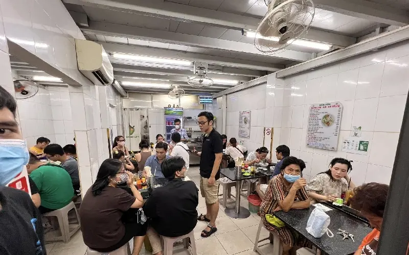 Review bánh canh cây Bùi Hữu Nghĩa đông khách Quận 5 7