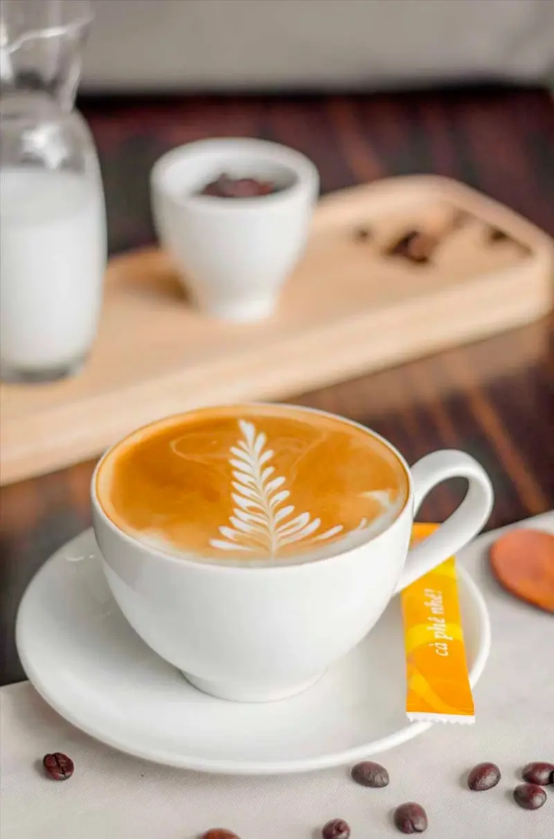 Review Thức Coffee 24/7 đậm chất S&agrave;i G&ograve;n cho c&uacute; đ&ecirc;m 4