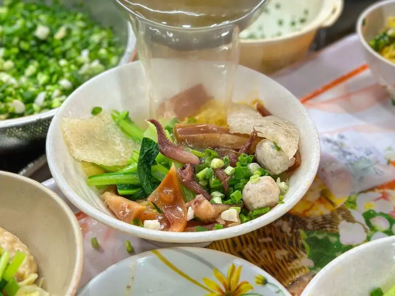 Sủi Cảo Thi&ecirc;n Thi&ecirc;n: Trải nghiệm hương vị kh&oacute; qu&ecirc;n tại S&agrave;i G&ograve;n 7