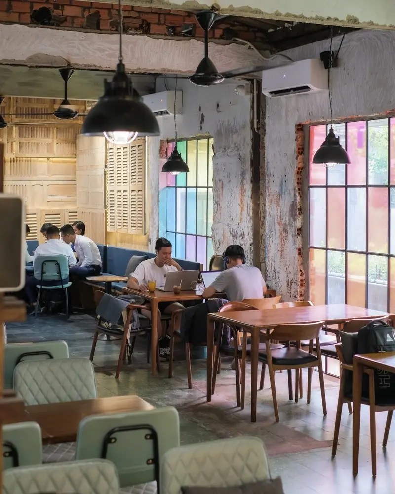 The Little Bean Coffee Cao Thắng, điểm đến l&yacute; tưởng cho coffee holic S&agrave;i Th&agrave;nh 5