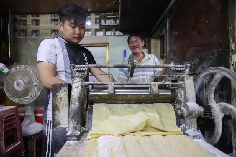 Thiệu K&yacute; M&igrave; Gia nơi g&igrave;n giữ hương vị ẩm thực nhiều đời ở S&agrave;i G&ograve;n 3