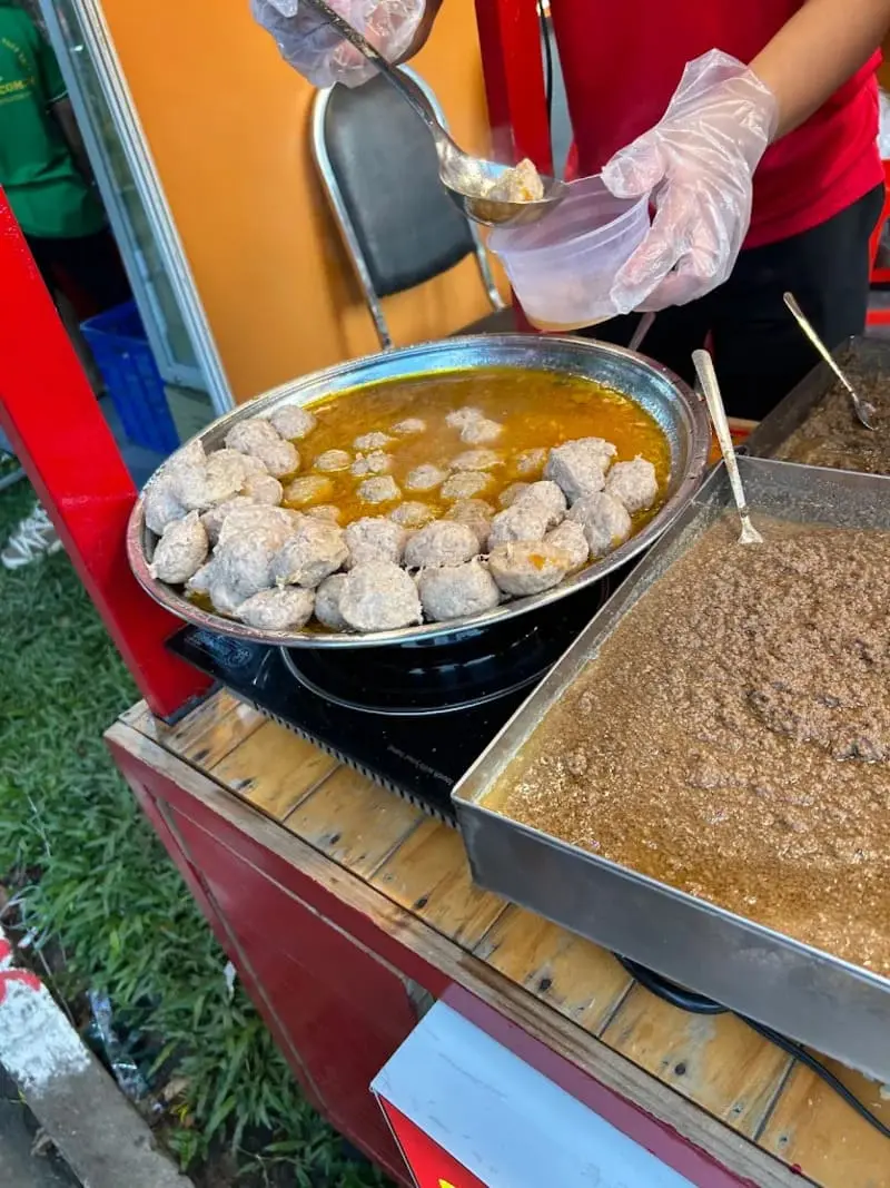 Tiệm B&aacute;nh m&igrave; Tăng hơn 70 năm tuổi giữa l&ograve;ng Quận 5 5