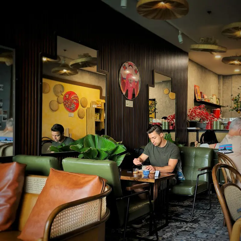 Tonkin Specialty Coffee: C&agrave; ph&ecirc; trứng hảo hạng giữa l&ograve;ng S&agrave;i G&ograve;n 2