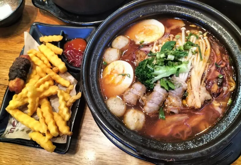 Top 12 qu&aacute;n m&igrave; cay S&agrave;i G&ograve;n đậm đ&agrave;, ngon qu&ecirc;n lối về 6
