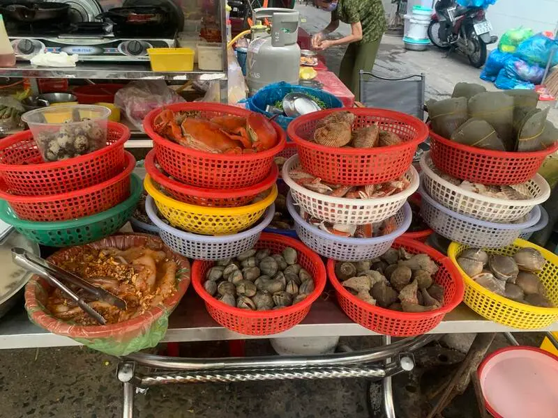 Top 13 qu&aacute;n ăn quận 5 nổi tiếng với người d&acirc;n địa phương 11