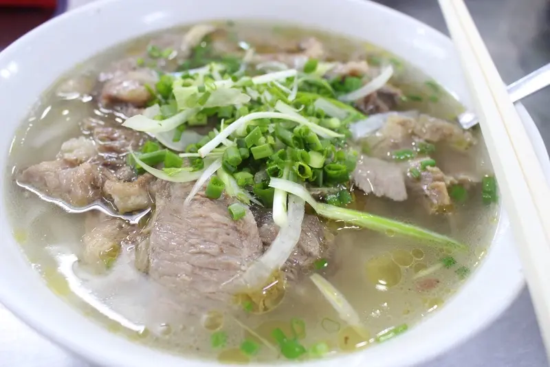 Top 13 qu&aacute;n ăn quận 5 nổi tiếng với người d&acirc;n địa phương 14