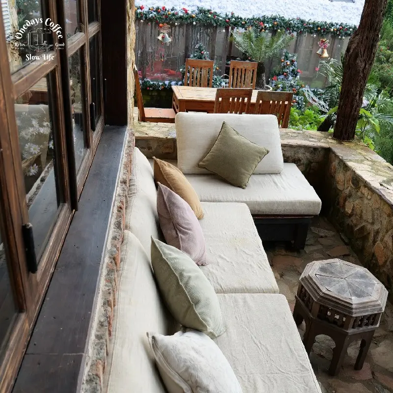 Top 15+ qu&aacute;n cafe s&acirc;n vườn đẹp, tho&aacute;ng m&aacute;t ở TP.HCM 12