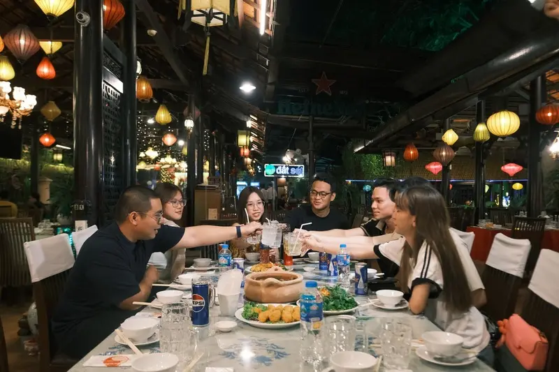 Top 8 nh&agrave; h&agrave;ng quận 10 phi&ecirc;u lưu trải nghiệm ẩm thực c&aacute;c miền 2