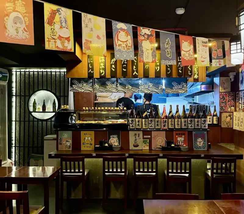 Top 9 qu&aacute;n Izakaya phong c&aacute;ch Nhật đặc sắc nhất S&agrave;i G&ograve;n 4