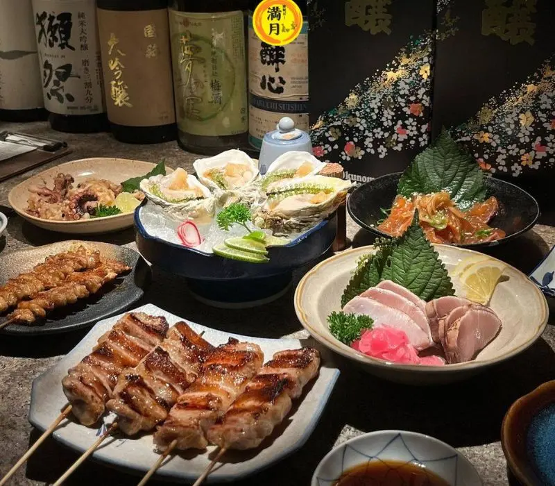 Top 9 qu&aacute;n Izakaya phong c&aacute;ch Nhật đặc sắc nhất S&agrave;i G&ograve;n 3