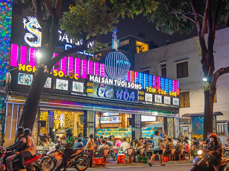 Top 9 qu&aacute;n ốc đ&ecirc;m ngon nức tiếng được giới trẻ y&ecirc;u th&iacute;ch 5