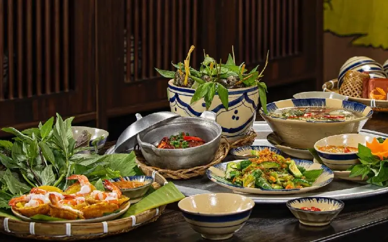 Trải nghiệm thực đơn Cơm Qu&ecirc; Dượng Bầu c&oacute; g&igrave; đặc biệt? 6