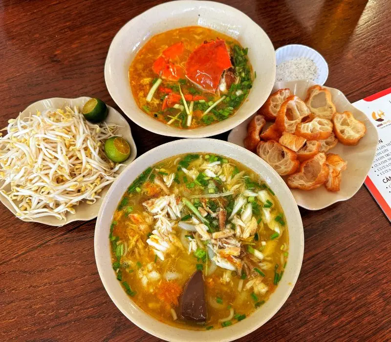 &ldquo;X&igrave; xụp&rdquo; thưởng thức 7 qu&aacute;n b&aacute;nh canh cua S&agrave;i G&ograve;n ngon qu&ecirc;n lối về 7