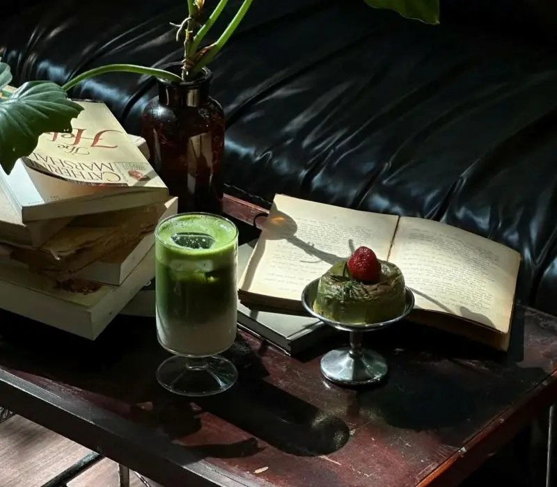 Giang Cafe: Tìm về không gian cổ điển nhưng không kém phần thời thượng