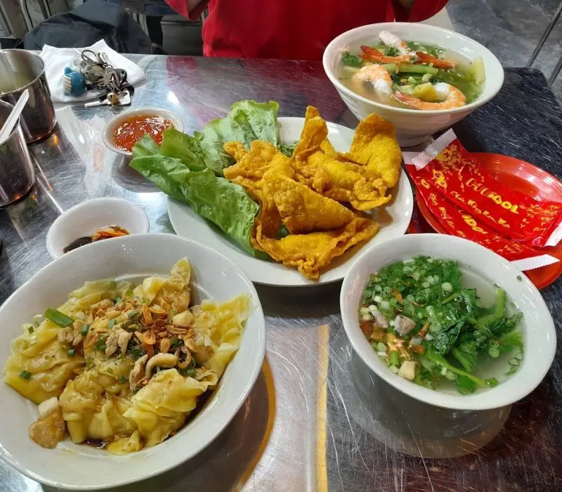 Khám phá top 10 quán sủi cảo Sài Gòn ngon chuẩn vị người Hoa