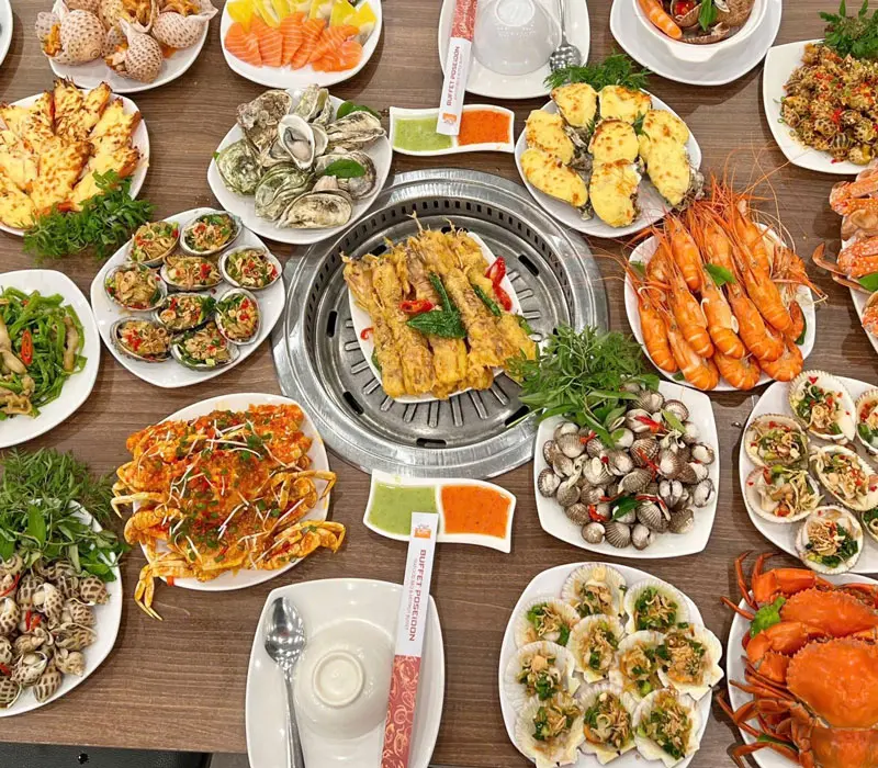 Thưởng thức buffet Poseidon TPHCM với menu hơn 200 món