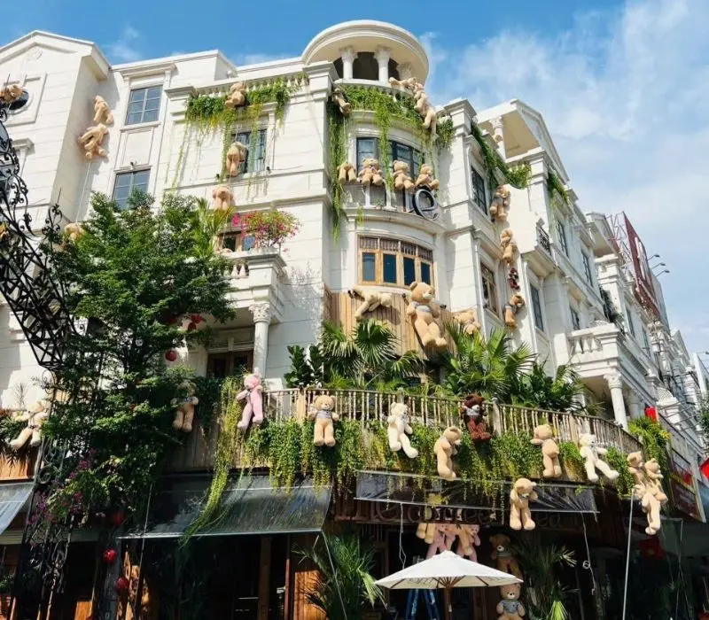 Tiệm Cà Phê Mê Gò Vấp với concept chụp ảnh lung linh nhất nhì Sài Thành
