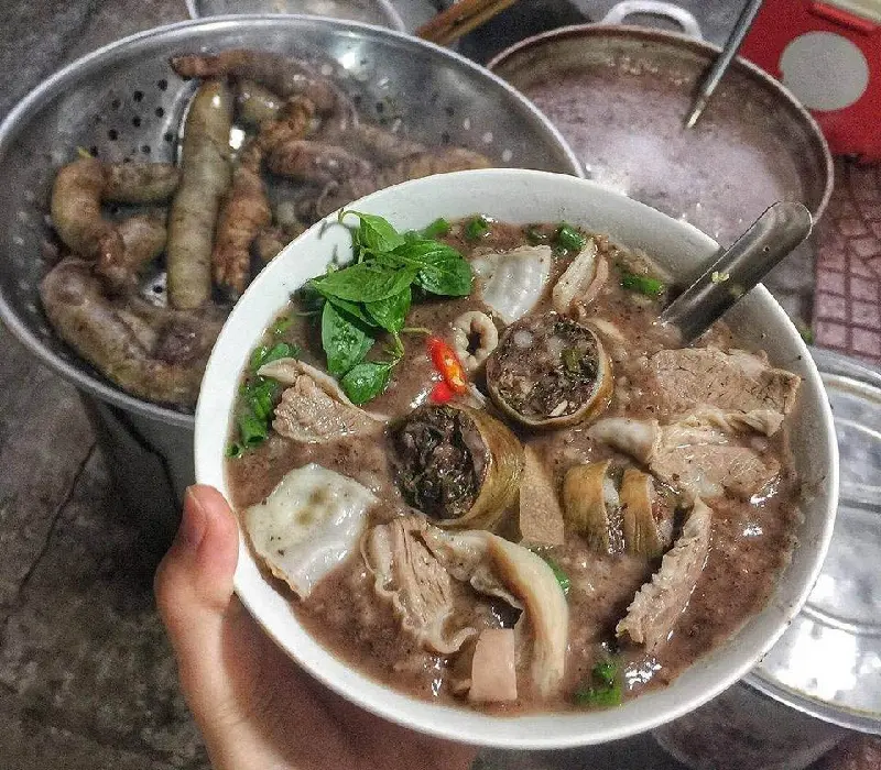 Top 15 quán cháo lòng ngon Sài Gòn ăn một lần là nhớ mãi