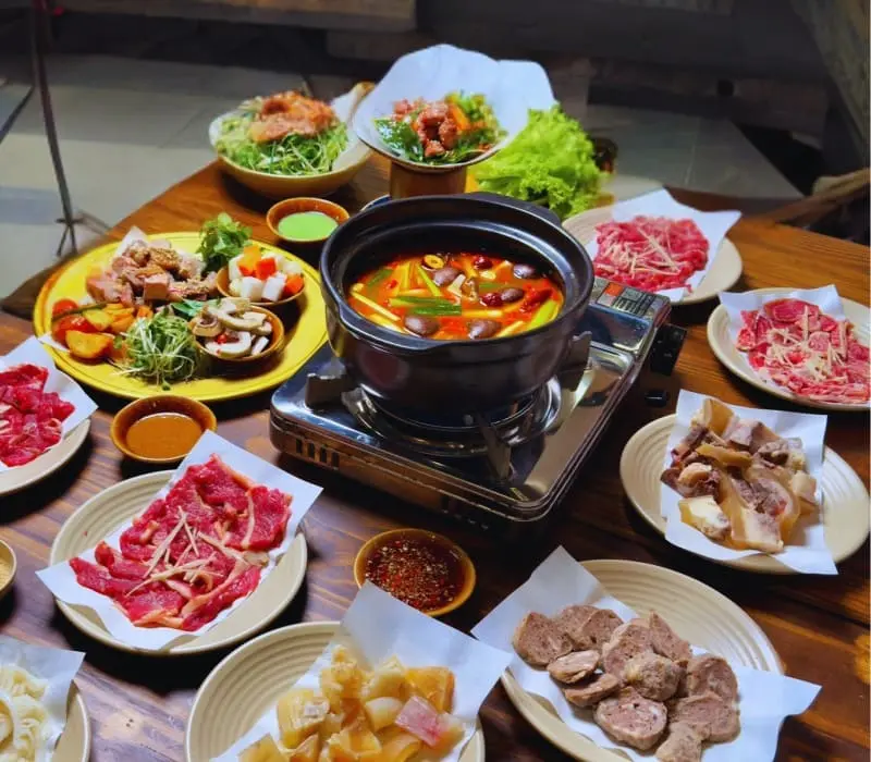 Top 8 lẩu bò Sài Gòn ngon nức tiếng bạn nên thử ngay