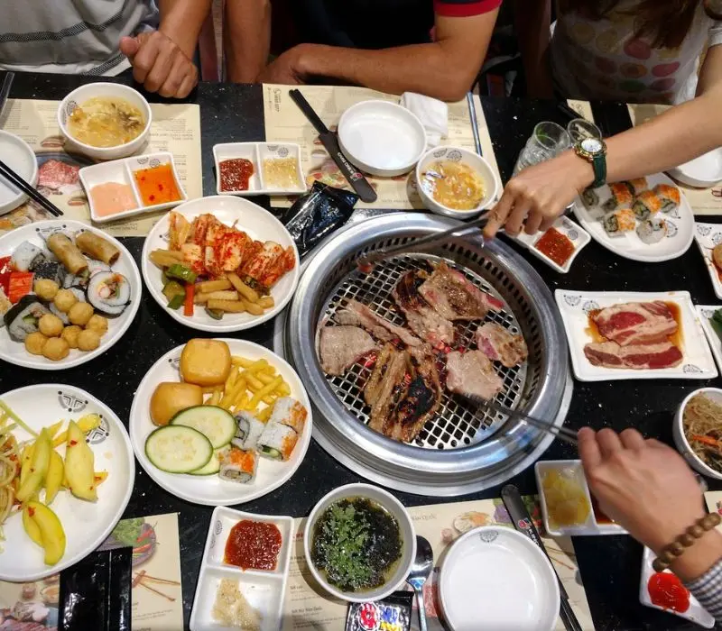 Top 8 quán buffet Bình Tân chất lượng thỏa mãn đam mê ăn uống