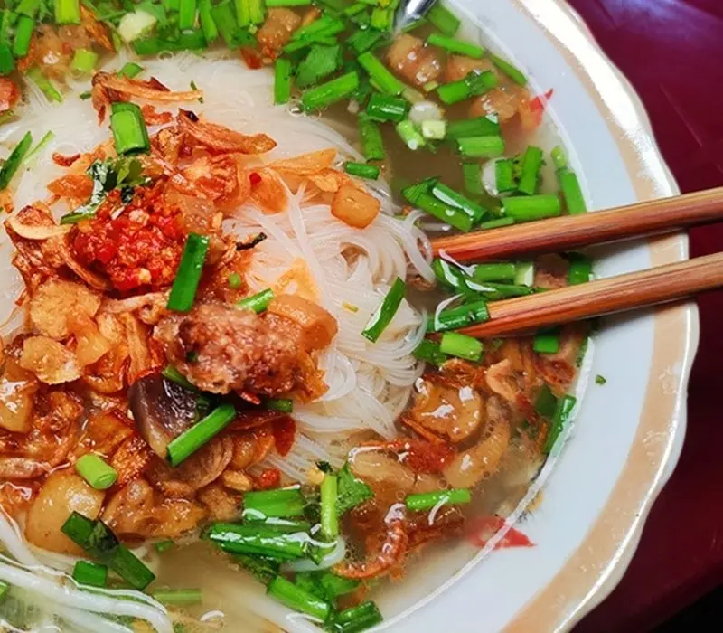 Truy tìm 8 quán hủ tiếu gõ ngon nức tiếng Sài Gòn
