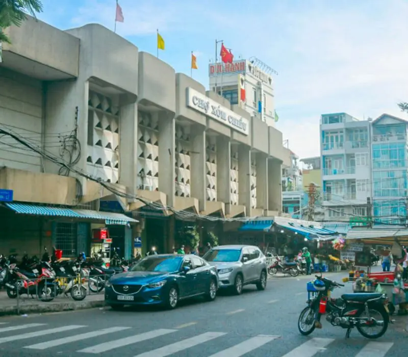 Chợ Xóm Chiếu quận 4 có gì mà đốn tim tín đồ ẩm thực Sài Gòn