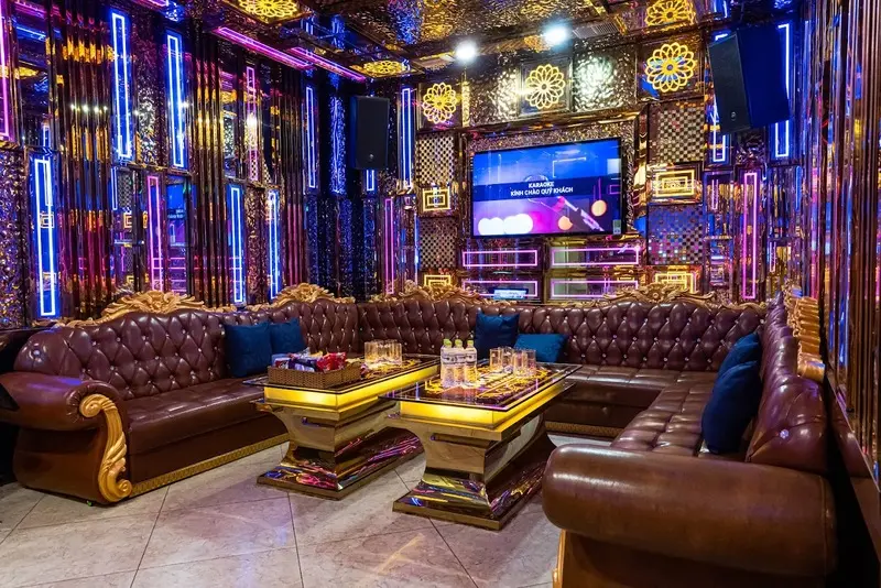 7 địa chỉ karaoke quận 2: Từ quẩy xuyên đêm đến hát chill cùng bạn bè 2