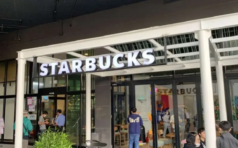 Aeon Mall B&igrave;nh T&acirc;n c&oacute; g&igrave;? Review trải nghiệm ăn uống, mua sắm, giải tr&iacute; 10