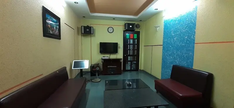 Ca h&aacute;t thả ga tại 6 qu&aacute;n karaoke quận 4 chất lượng nhất 4