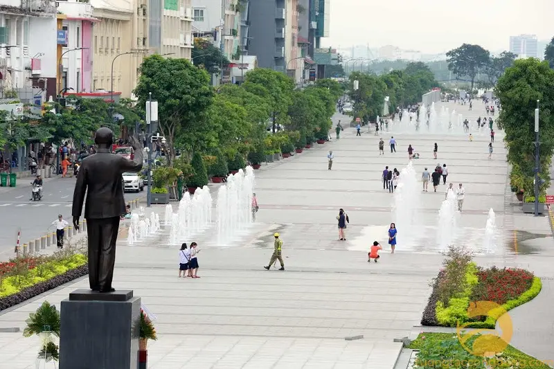 Cẩm nang du lịch S&agrave;i G&ograve;n với 25 địa điểm nổi tiếng 16