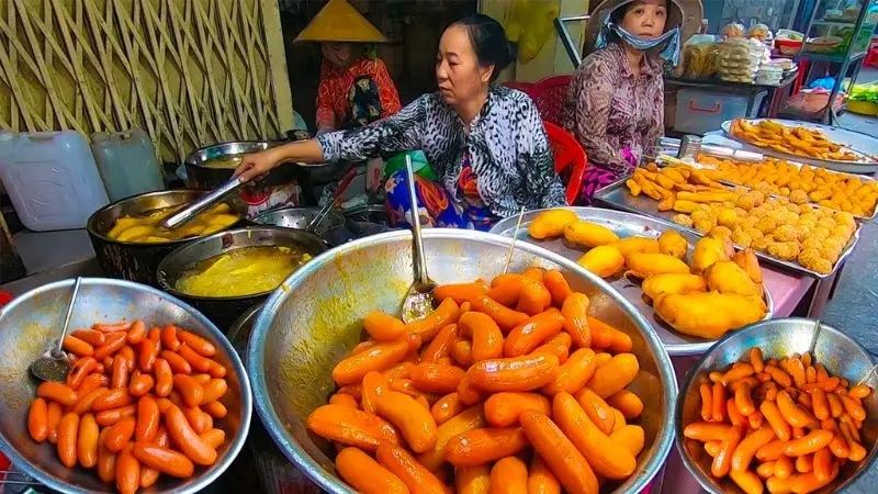 Chợ X&oacute;m Chiếu quận 4 c&oacute; g&igrave; m&agrave; đốn tim t&iacute;n đồ ẩm thực S&agrave;i G&ograve;n 10