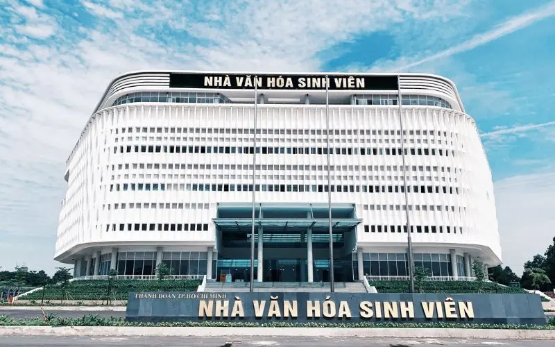 Đẹp mơ m&agrave;ng l&agrave;ng Đại học Quốc gia TP.HCM 7