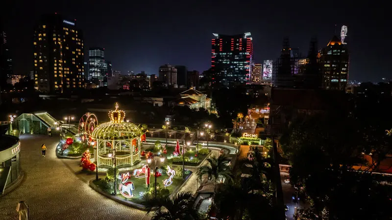 Diamond Plaza S&agrave;i G&ograve;n: Kinh nghiệm ăn chơi, mua sắm 2026 10