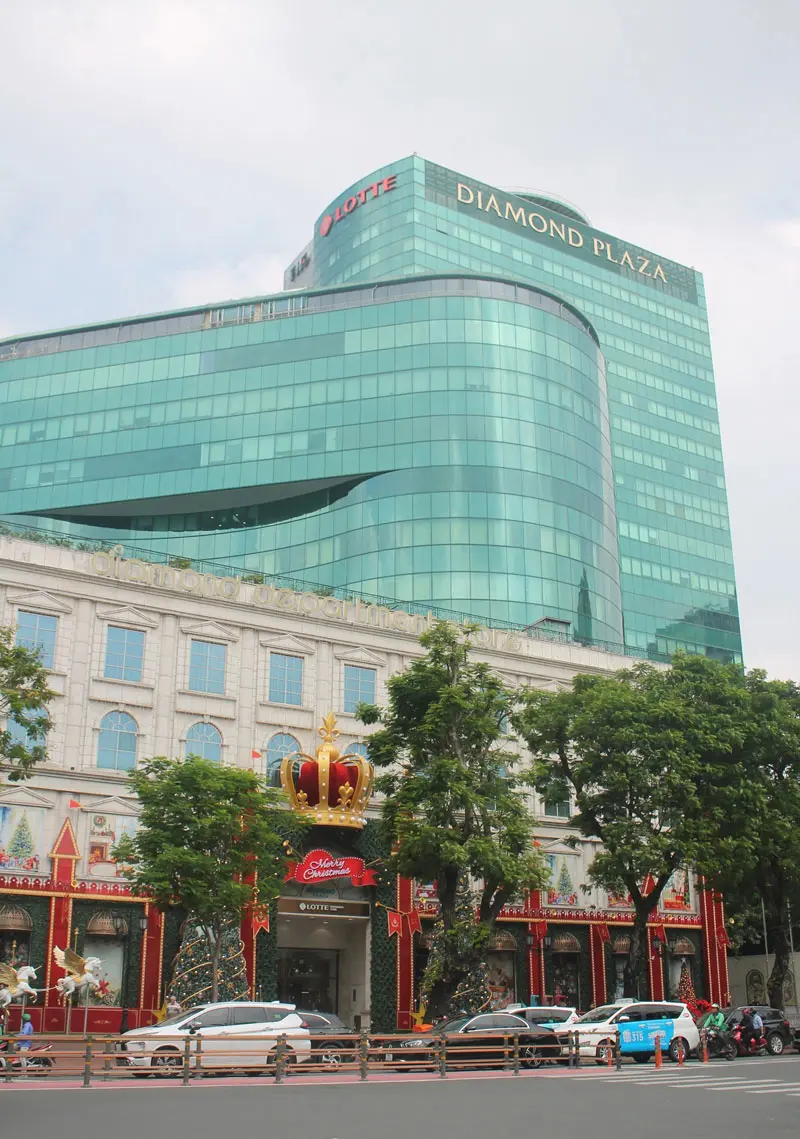 Diamond Plaza S&agrave;i G&ograve;n: Kinh nghiệm ăn chơi, mua sắm 2026 5